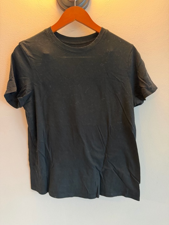 a new day Other - Women’s basic black tee